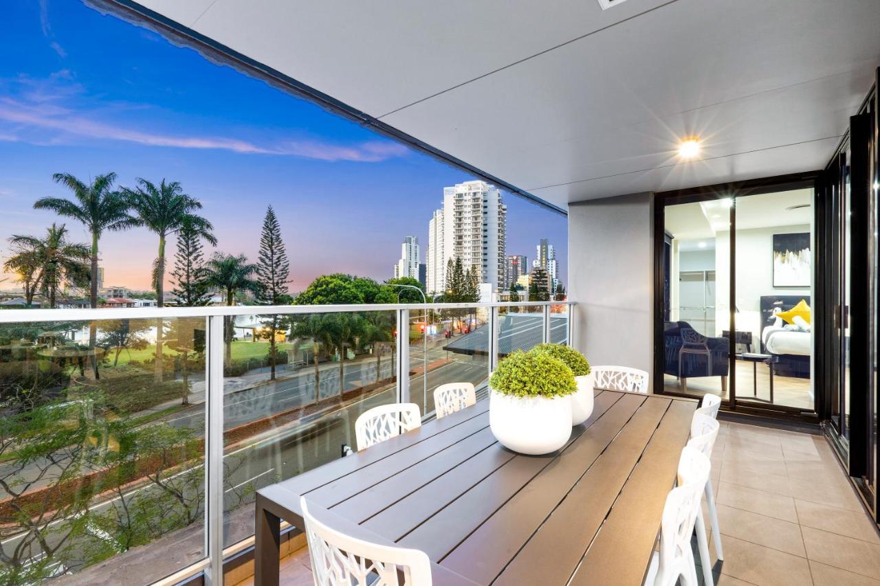 Circle On Cavill Surfers Paradise Mid Week Madness Deal - Q Stay Gold Coast Eksteriør bilde