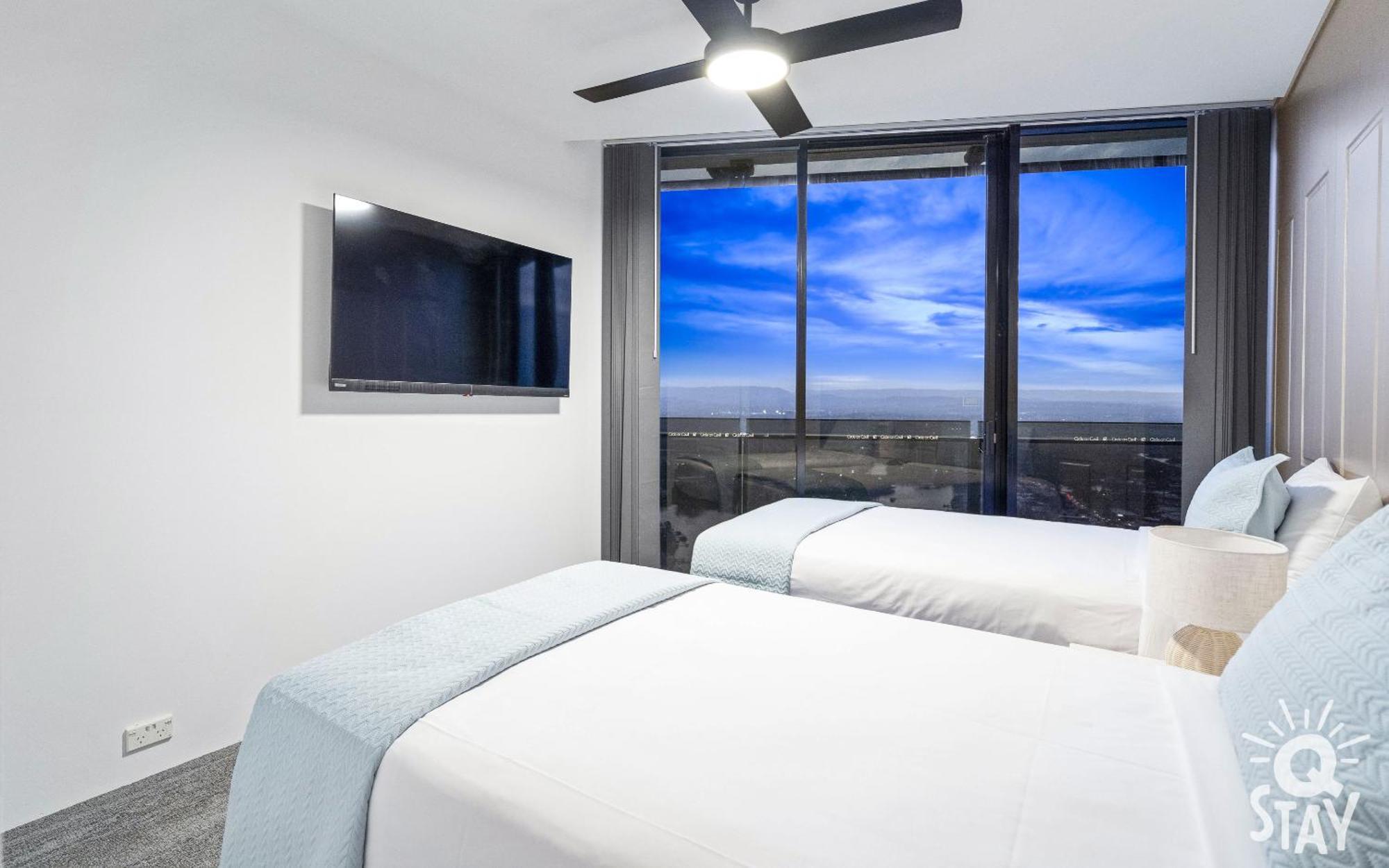 Circle On Cavill Surfers Paradise Mid Week Madness Deal - Q Stay Gold Coast Eksteriør bilde