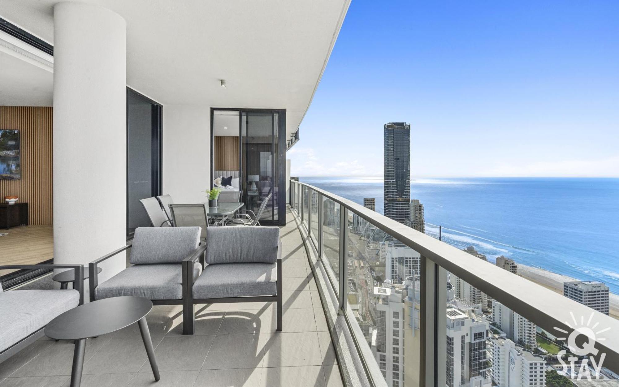 Circle On Cavill Surfers Paradise Mid Week Madness Deal - Q Stay Gold Coast Eksteriør bilde